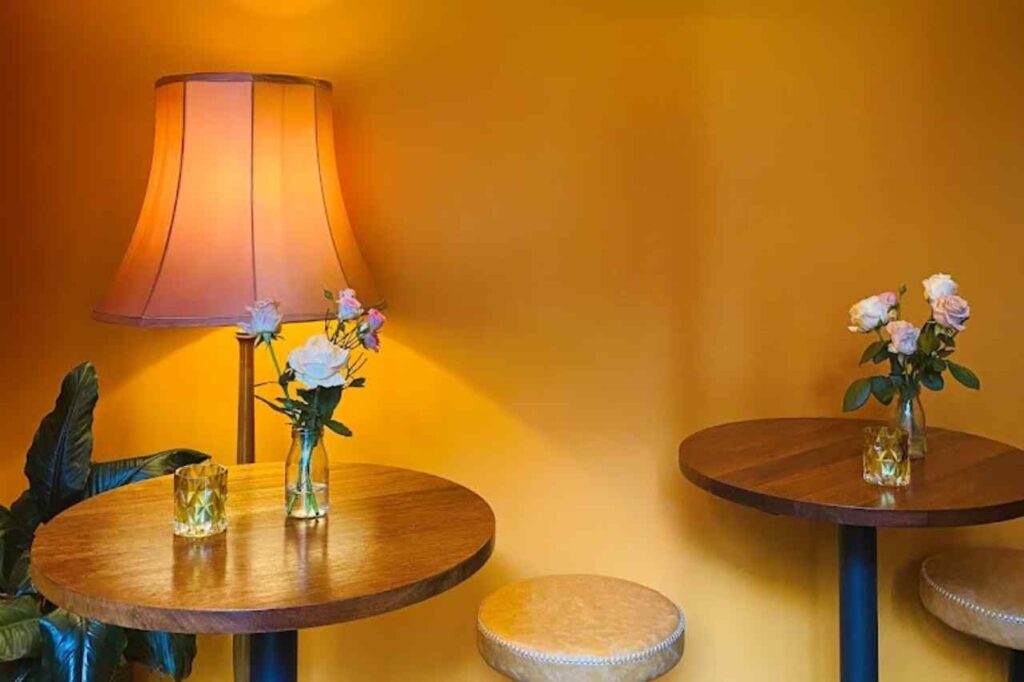 Una volta restaurant