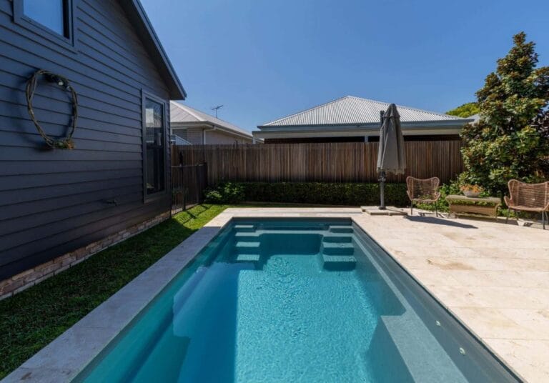 Nova 5 pool grey spice